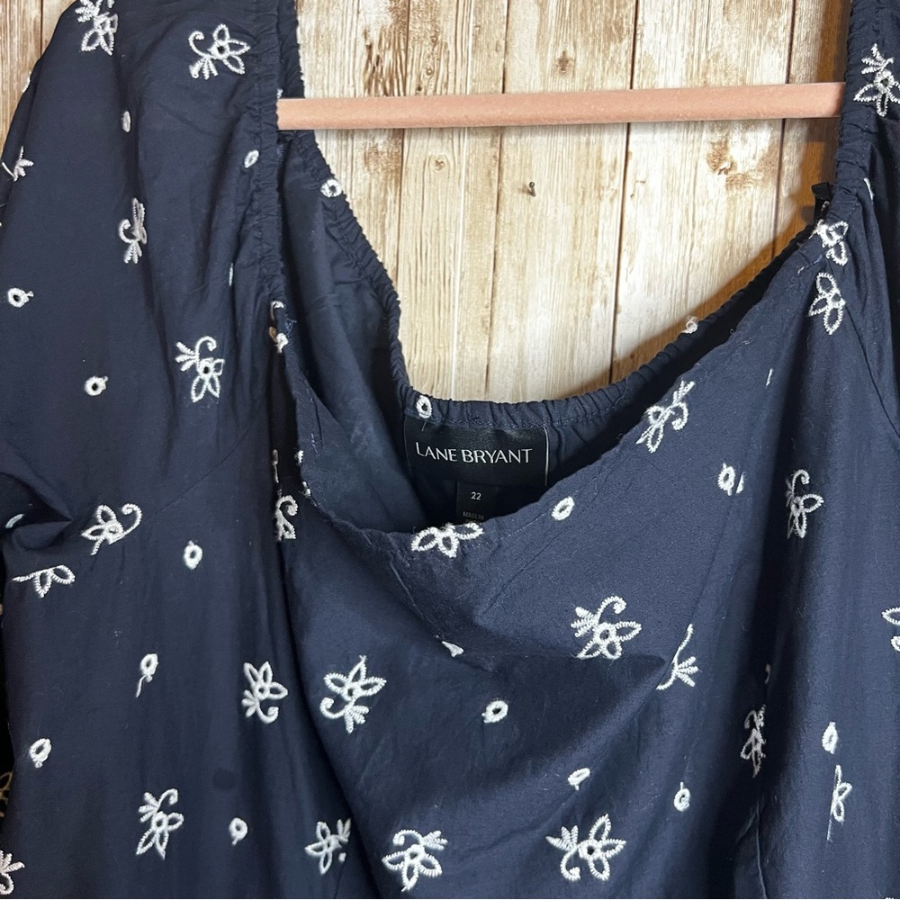 Lane Bryant‎ NWT Floral Embroidered Women's Top 22 W - Picture 2 of 4